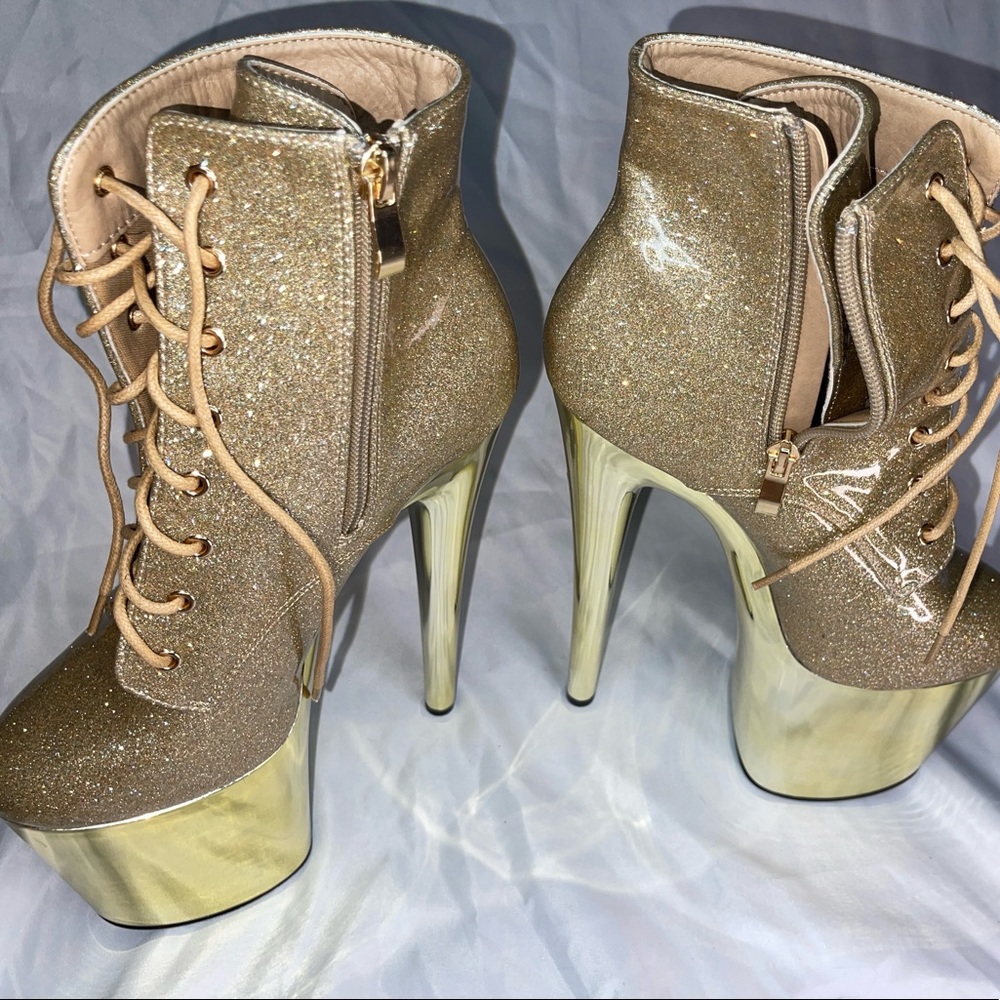 Gold 9 inch exotic dancer/ stripper heels.
